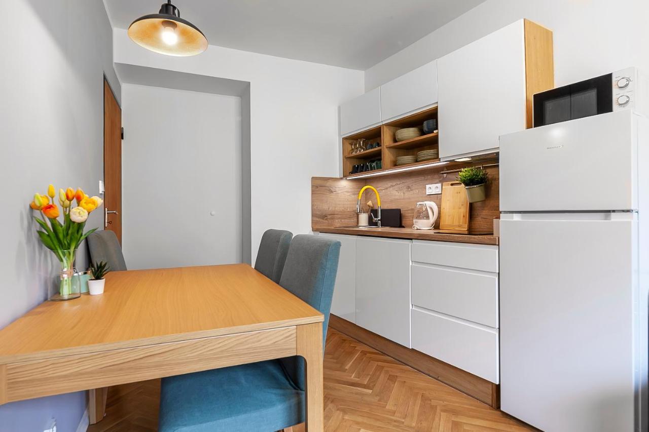 Popular Location / Street View / 4 Ppl / Netflix Διαμέρισμα Πράγα Εξωτερικό φωτογραφία